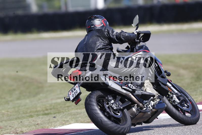 /49 26.08.2025 Cornu Master School ADR/gruen-vert/25